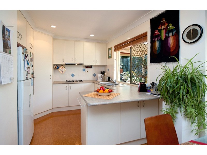 Unit 4/330 Hume Street, Centenary Heights QLD 4350