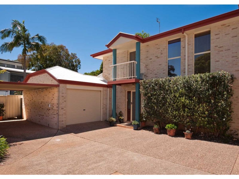 Unit 4/330 Hume Street, Centenary Heights QLD 4350