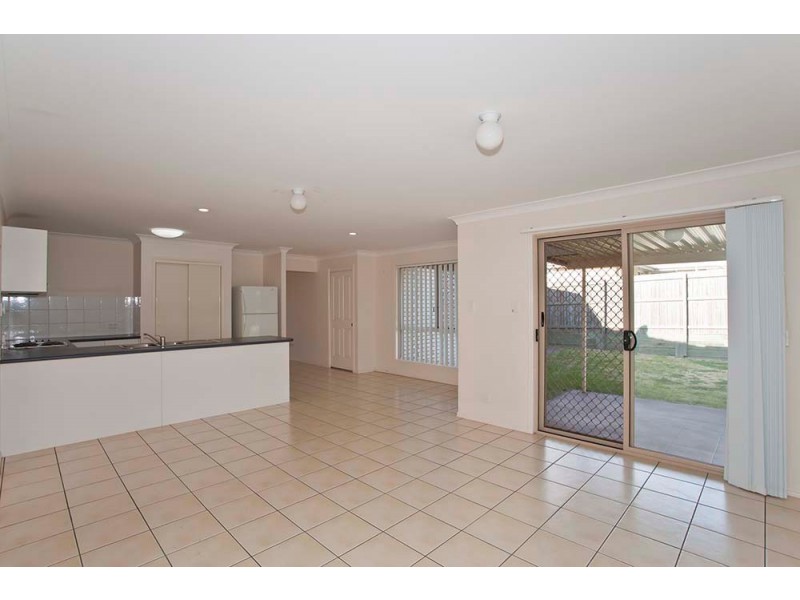 30 Wareena Cresent, Glenvale QLD 4350