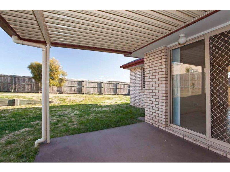 30 Wareena Cresent, Glenvale QLD 4350