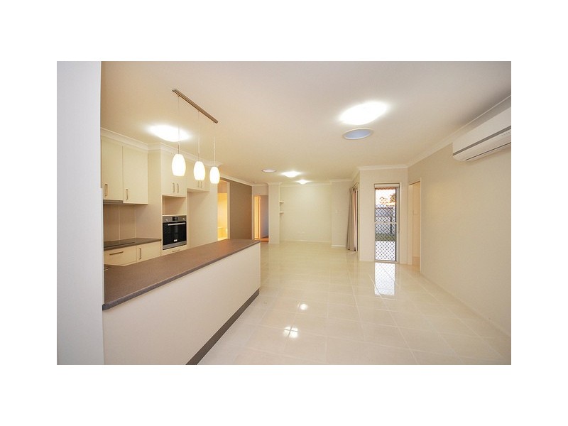 9B Miles Street, Harristown QLD 4350