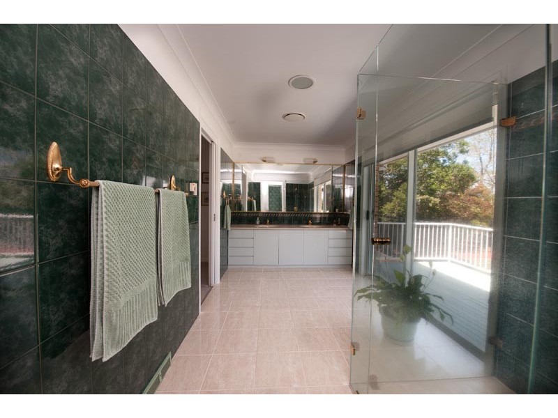 40 Stenner Street, Middle Ridge QLD 4350
