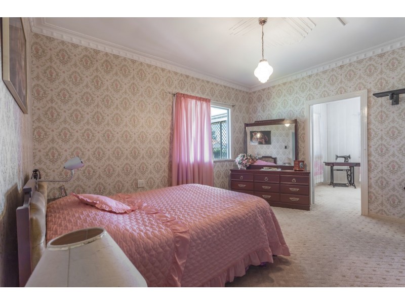 34 Gostwyck Street, Newtown QLD 4350