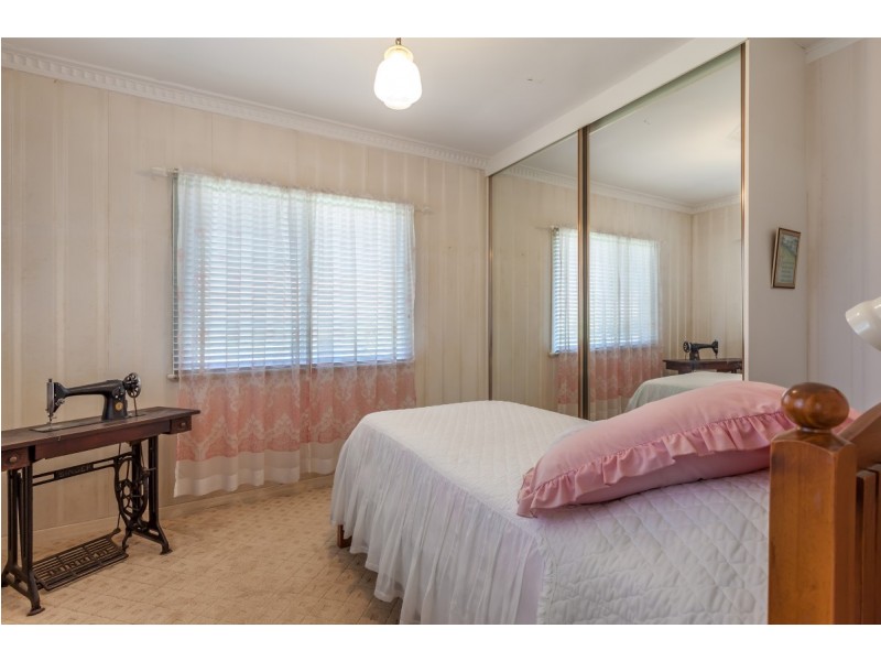 34 Gostwyck Street, Newtown QLD 4350