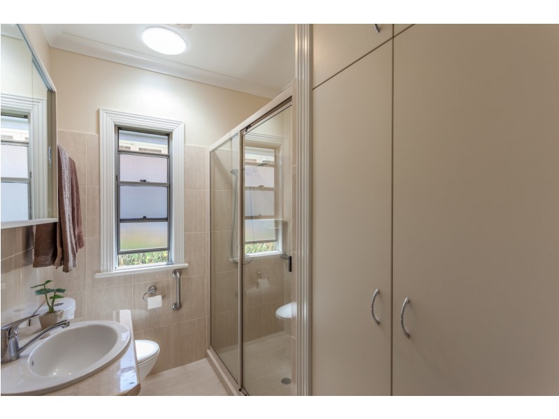 34 Gostwyck Street, Newtown QLD 4350