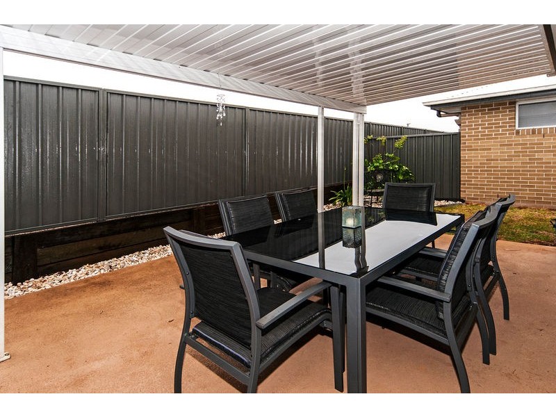 2/16 Salisbury Street, Darling Heights QLD 4350