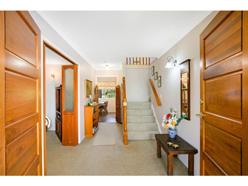 17 Sardon Street, Centenary Heights QLD 4350