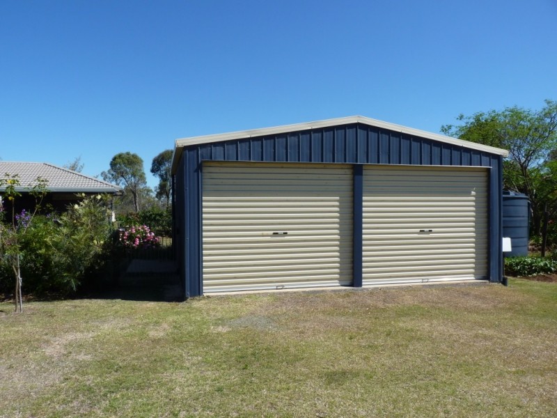 11 Langton Crescent, Oakey QLD 4401