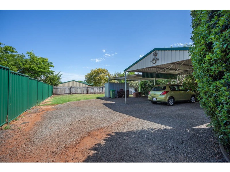 254 Alderley Street, Centenary Heights QLD 4350