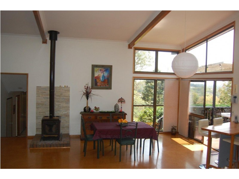 24 Murphys Creek Road, Blue Mountain Heights QLD 4350