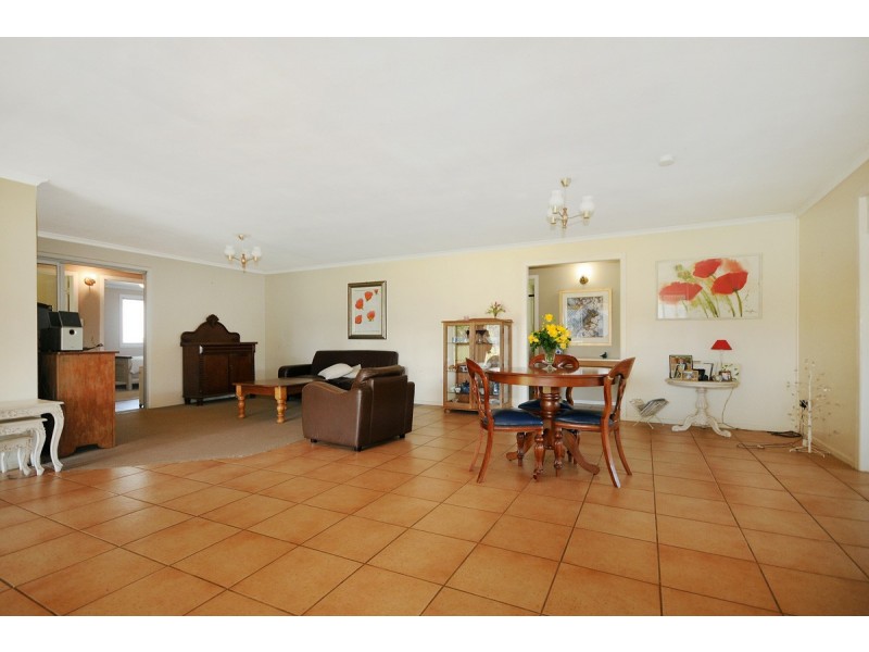 9617 New England Highway, Geham QLD 4352