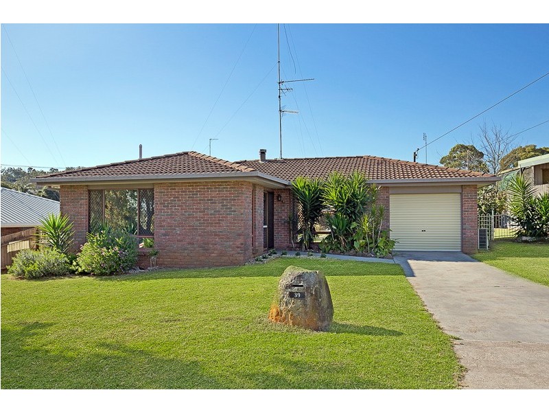 39 Lindberg Street, Wilsonton QLD 4350