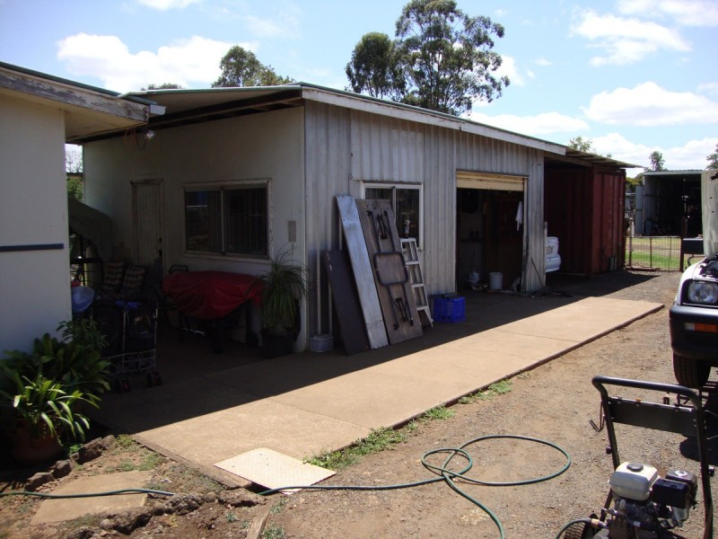 28 Ellis Street, Wilsonton QLD 4350