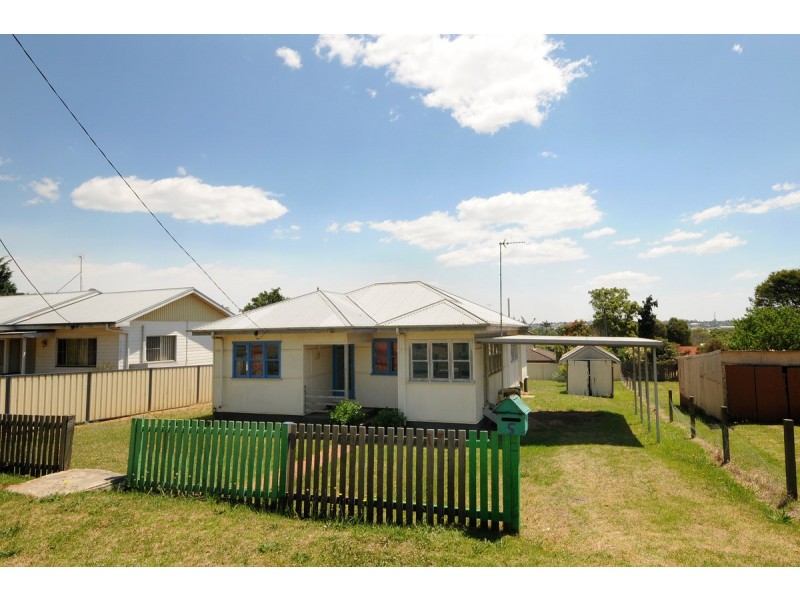 5 Suffolk Street, East Toowoomba QLD 4350