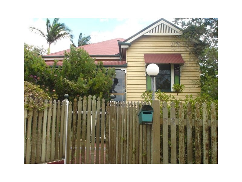 52 Bridge Street, East Toowoomba QLD 4350