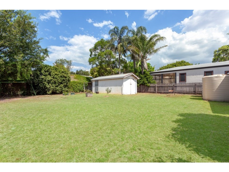 22 Bothwell Street, Newtown QLD 4350