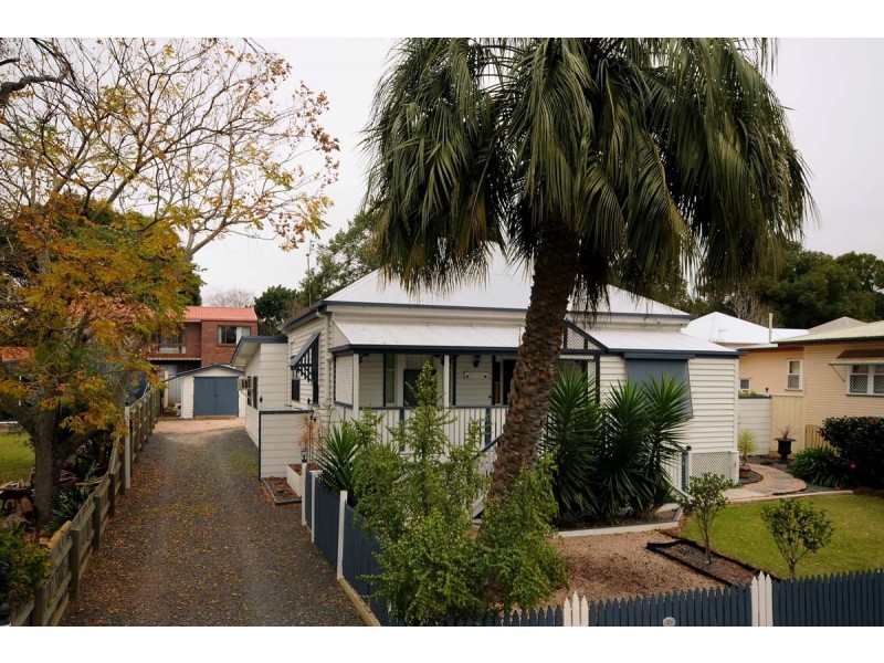 15 Gowrie Street, Toowoomba City QLD 4350