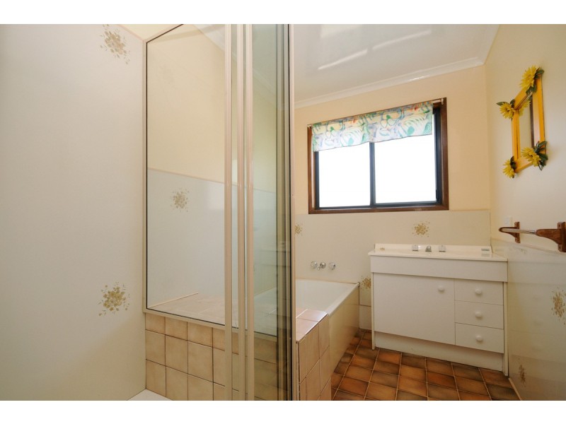 261 Gowrie Glencoe Road, Glencoe QLD 4352
