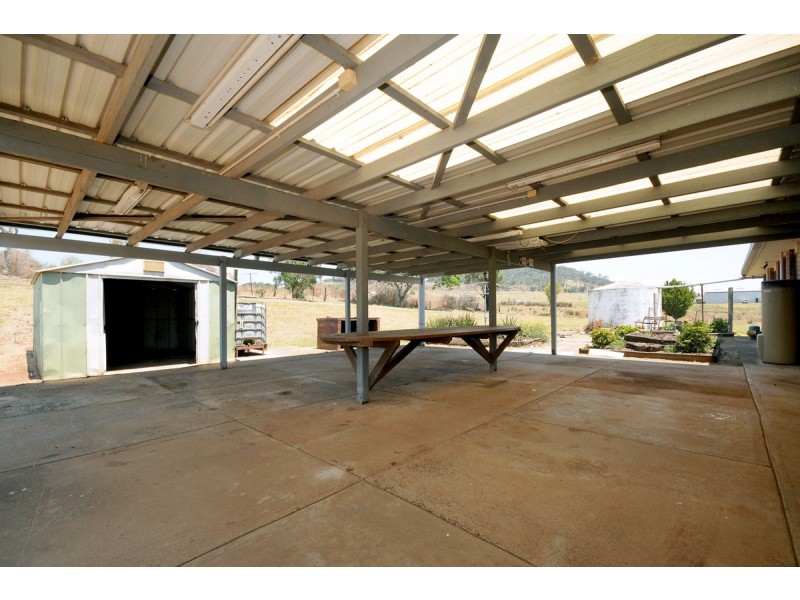 261 Gowrie Glencoe Road, Glencoe QLD 4352