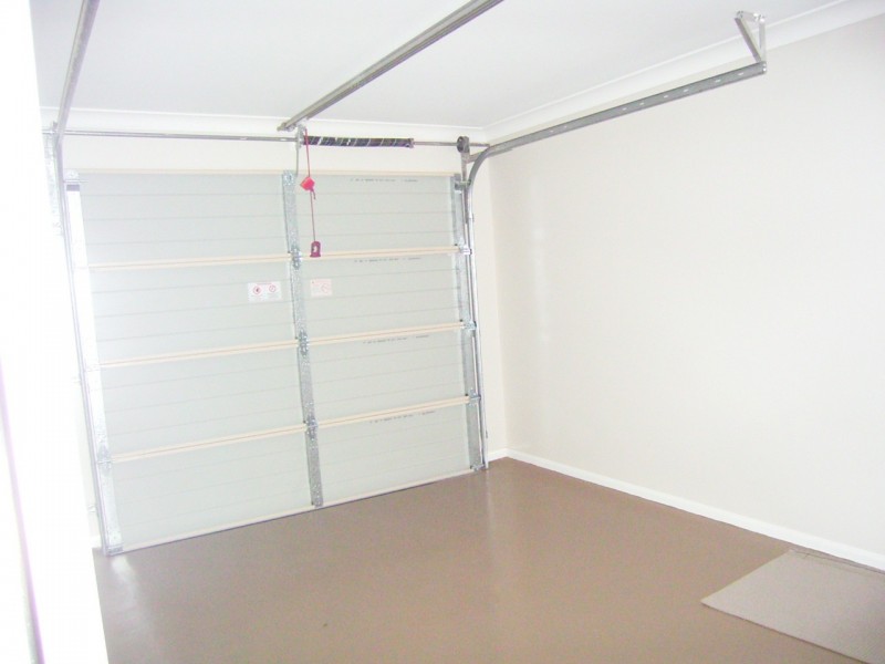 2/28 Sambar Court, Kearneys Spring QLD 4350