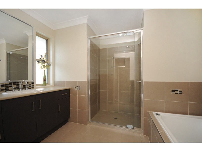 25 Gowrie-Birnam Road, Gowrie Junction QLD 4352