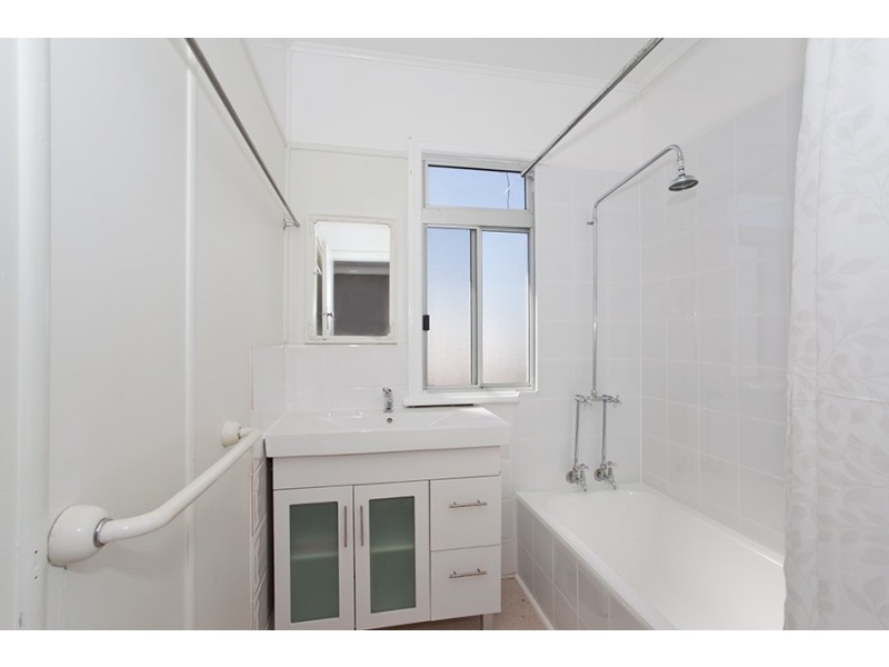 167 North Street, Rockville QLD 4350