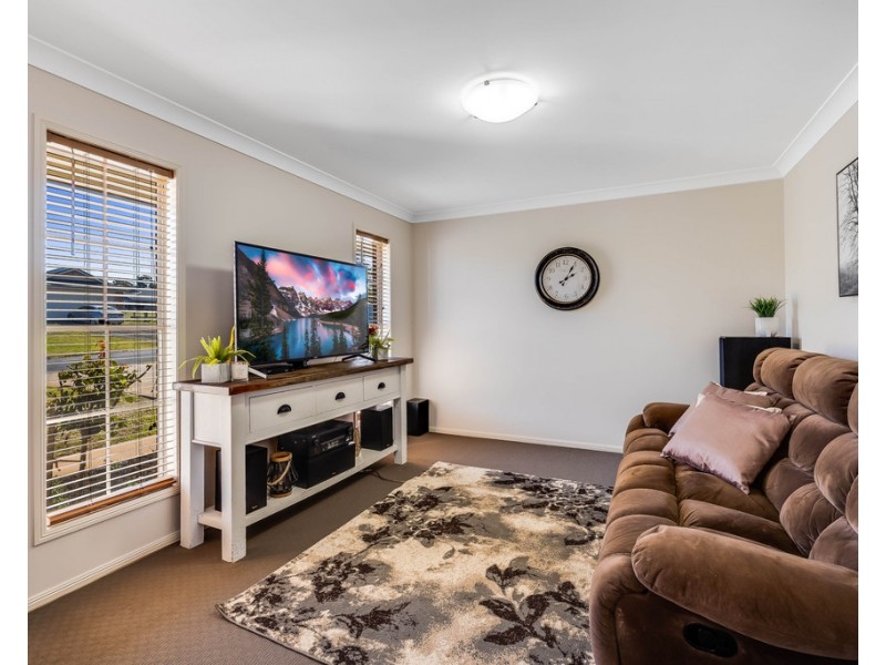 15 Northerly Drive, Hodgson Vale QLD 4352