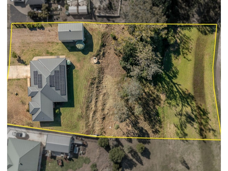 15 Northerly Drive, Hodgson Vale QLD 4352