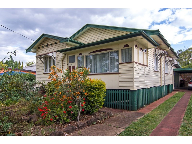 2 Gore Street, Toowoomba City QLD 4350