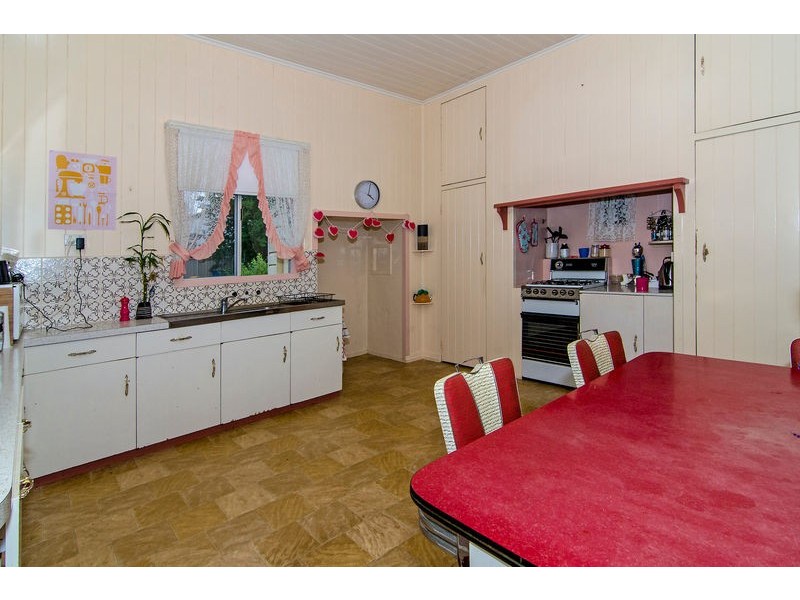 2 Gore Street, Toowoomba City QLD 4350