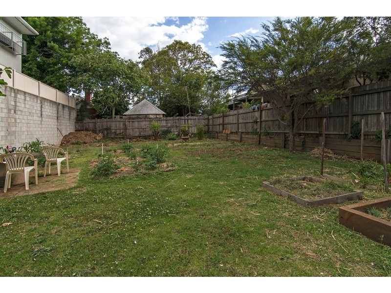 2 Gore Street, Toowoomba City QLD 4350