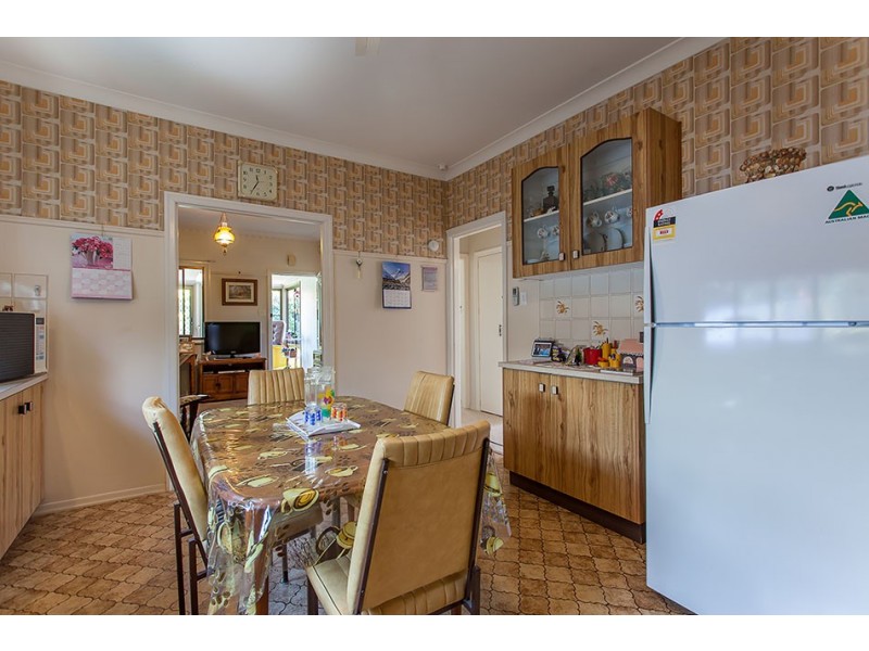 11 Goodwood Street, Newtown QLD 4350