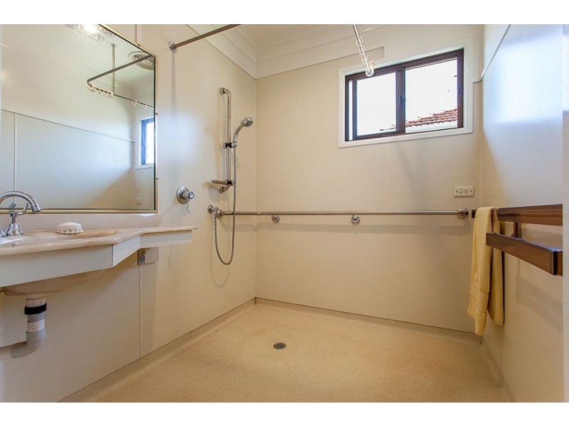 11 Goodwood Street, Newtown QLD 4350