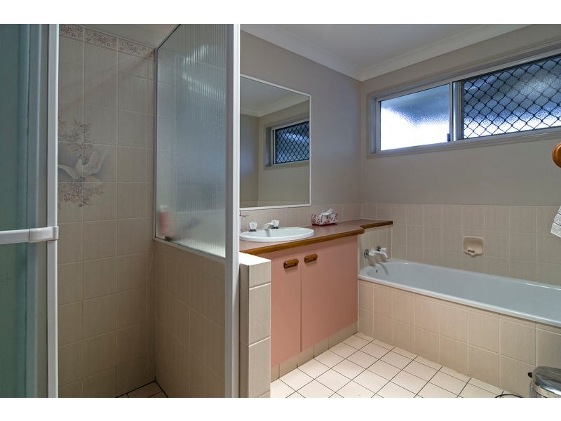 214 Ramsay Street, Middle Ridge QLD 4350