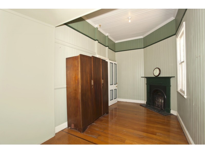 20 Gowrie Street, Toowoomba City QLD 4350