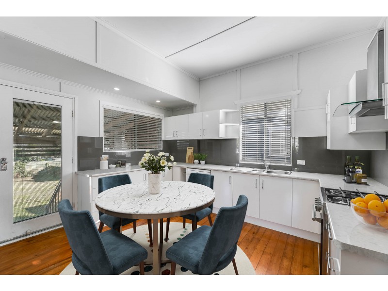 5 Louisa Street, South Toowoomba QLD 4350