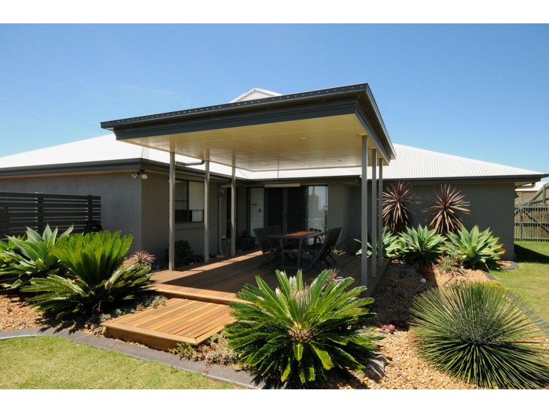 10 Smythe Drive, Highfields QLD 4352