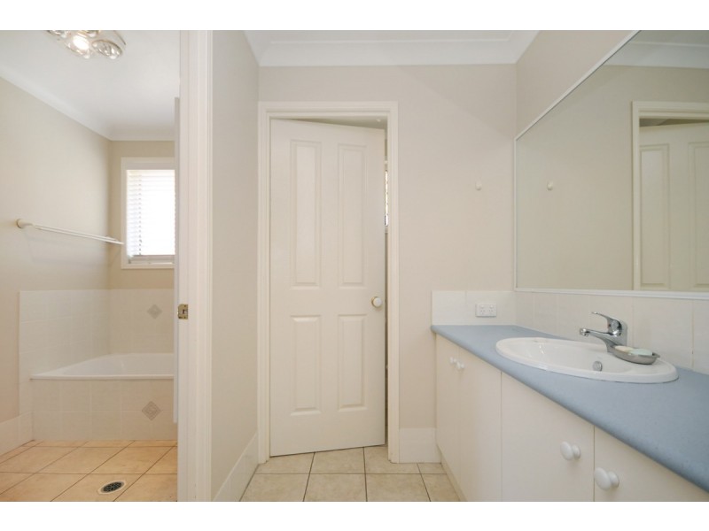 38 Dyson Drive, Darling Heights QLD 4350