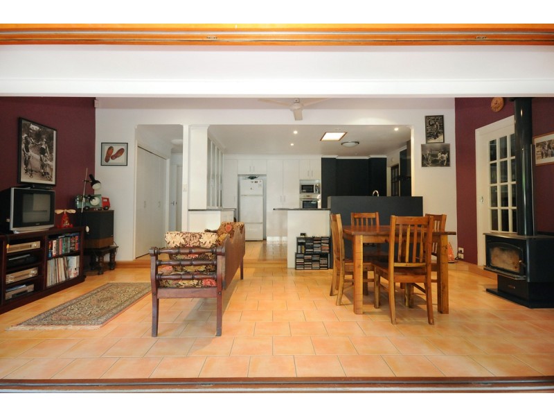 8 Cooloola Drive, Rangeville QLD 4350