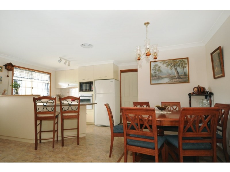 33 Westfield Drive, Westbrook QLD 4350