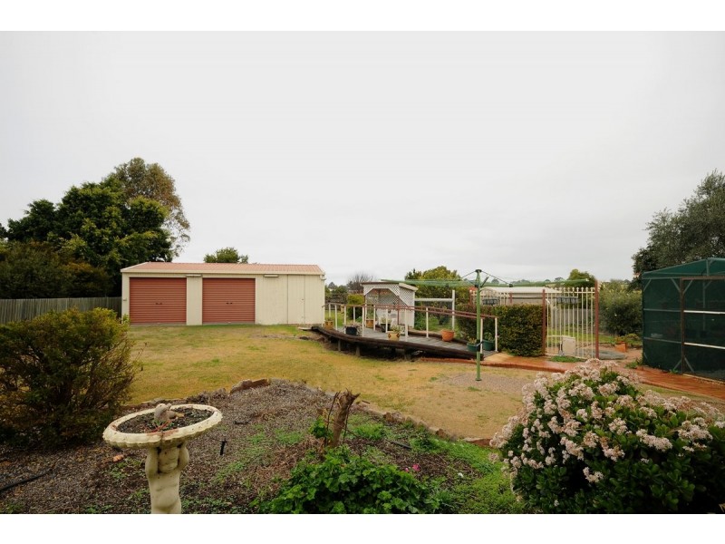 33 Westfield Drive, Westbrook QLD 4350