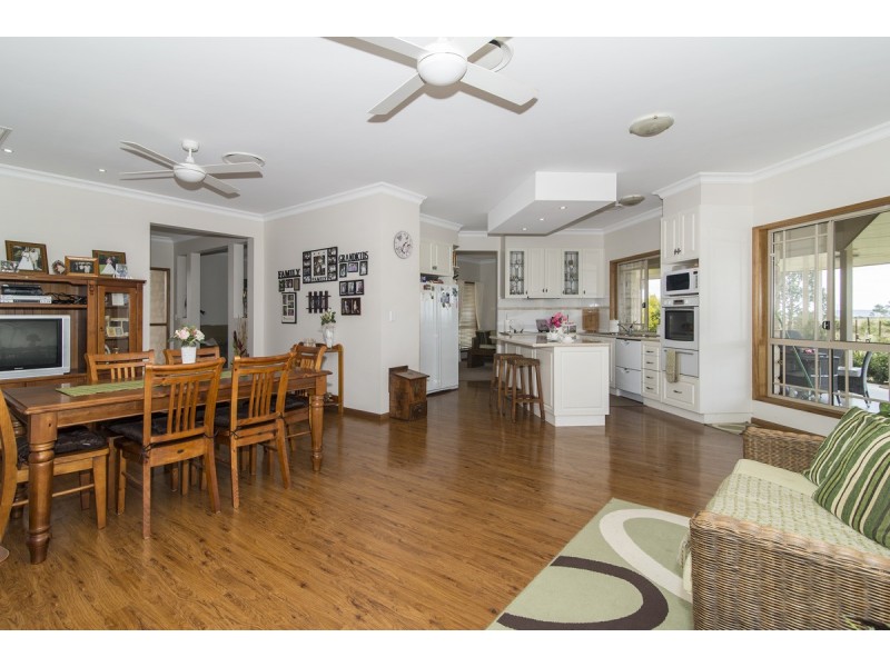 50 Grundy Road, Spring Creek QLD 4361