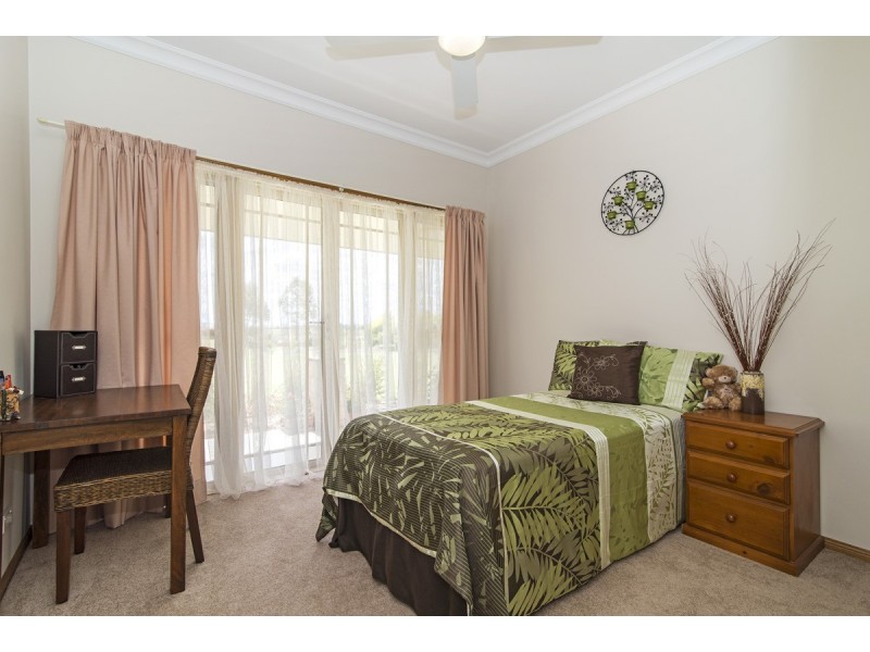 50 Grundy Road, Spring Creek QLD 4361