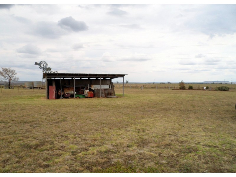 50 Grundy Road, Spring Creek QLD 4361