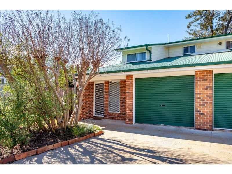 Unit 1/2 Kenric Street, Toowoomba City QLD 4350