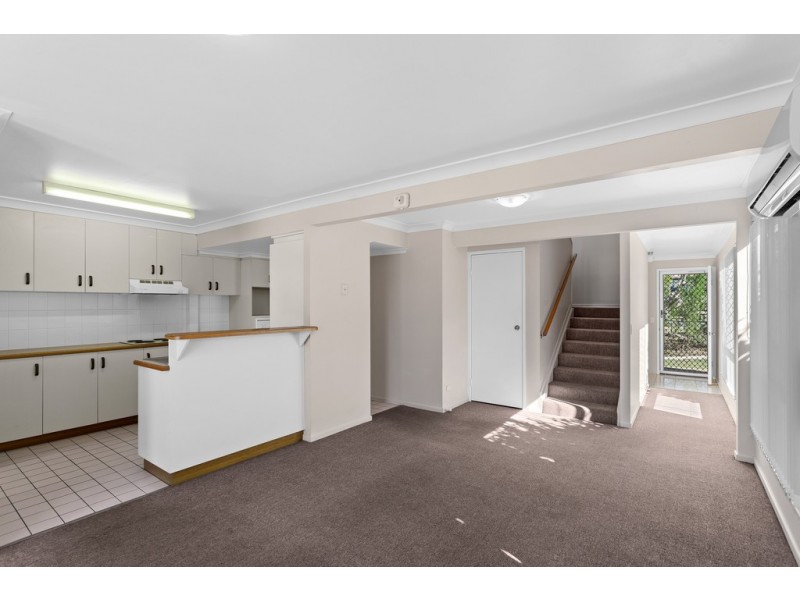 Unit 1/2 Kenric Street, Toowoomba City QLD 4350