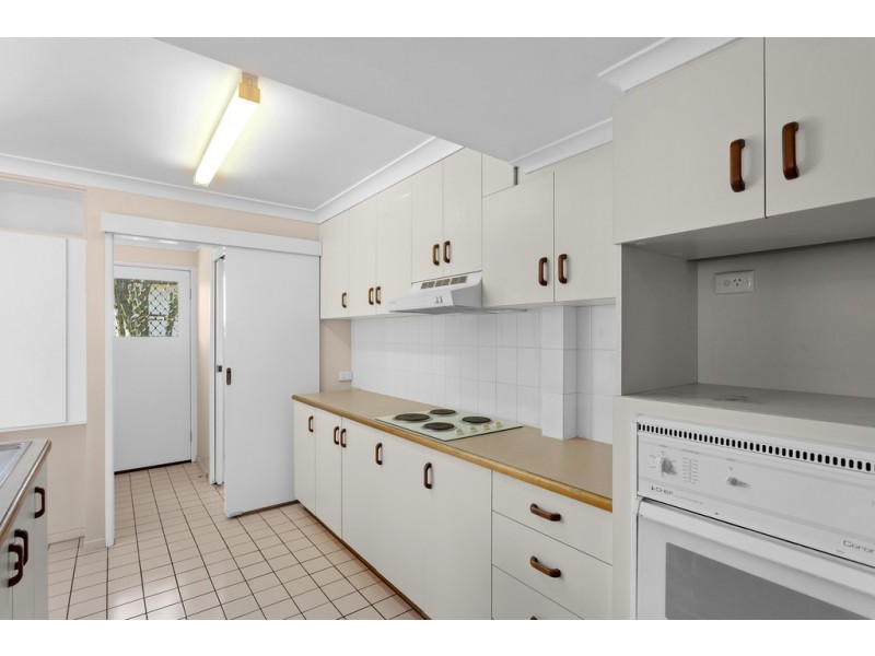 Unit 1/2 Kenric Street, Toowoomba City QLD 4350