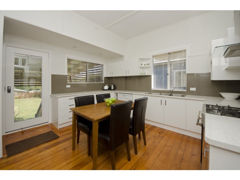 5 Louisa Street, South Toowoomba QLD 4350