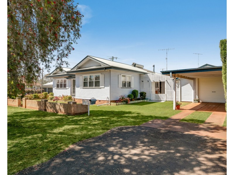 462 Alderley Street, Harristown QLD 4350