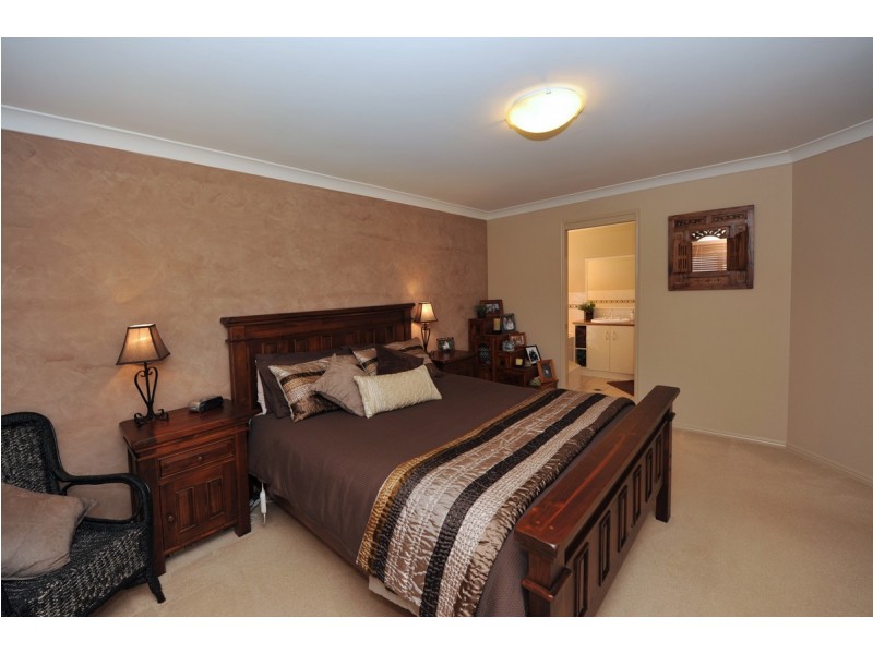 22 Bridget Court, Middle Ridge QLD 4350